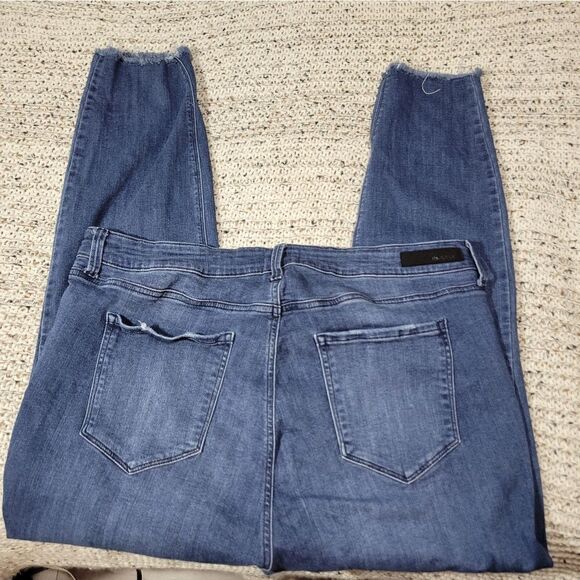 Ms. Cello high rise jeans - Picture 4 of 12